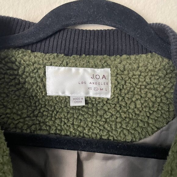 j.o.a. teddy bomber jacket - Picture 4 of 5